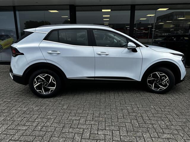 KIA SPORTAGE 1.6 T-GDi MHEV Edition 7 + Emotion pack Stoel-Stuurverw. unieke km. stand! Beschikbaar in de kleuren Wit & Antraciet.