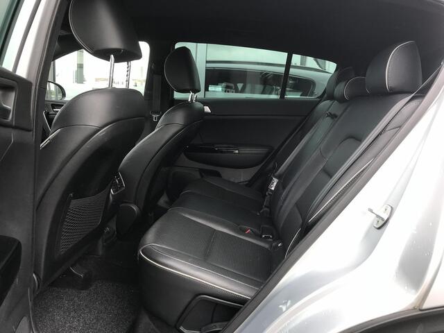KIA SPORTAGE 1.6 T-GDI GT-Line Panoramadak 177PK Kia Sportage 1.6 T-GDI GT-Line