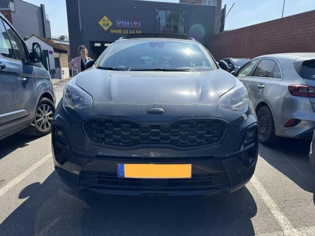 KIA SPORTAGE 1.6 GDI BLACK EDITION Open dak | Stuurverwarming | Dodehoeksensoren