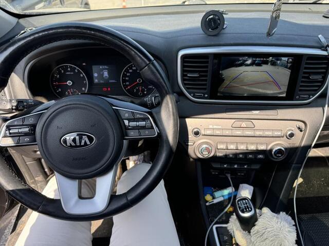 KIA SPORTAGE 1.6 GDI BLACK EDITION Open dak | Stuurverwarming | Dodehoeksensoren