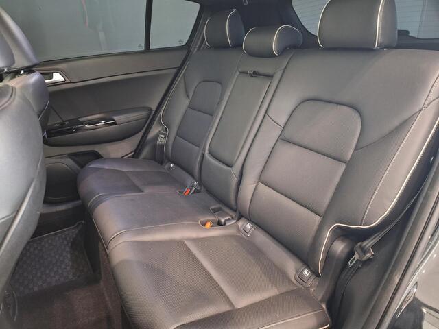 KIA SPORTAGE 1.6 T-GDI 4WD GT-Line PlusLine | Trekhaak afneembaar 1.600 KG | Leder | Xenon | Navigatie | Climate Control | Cruise Control | Panoramadak | Lichtmetalen velgen 19"