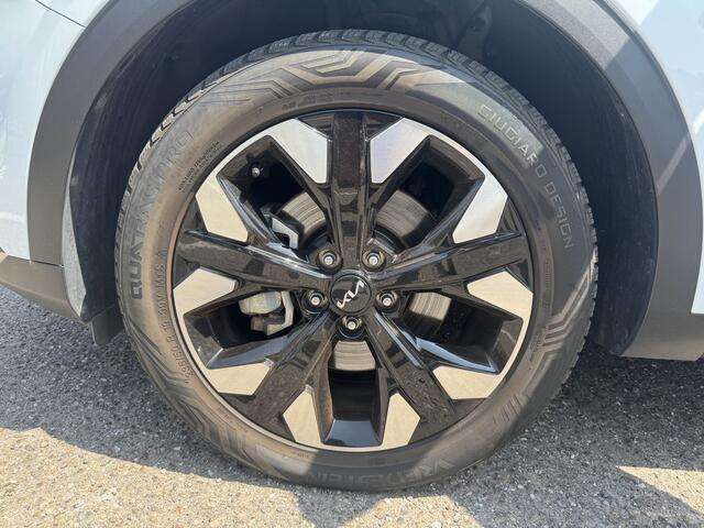 KIA SPORTAGE 1.6 T-GDi Hybrid DynamicLine AWD // ELEK. STOELEN // STOEL+STUURVERWARMING // NAVI+CARPLAY //