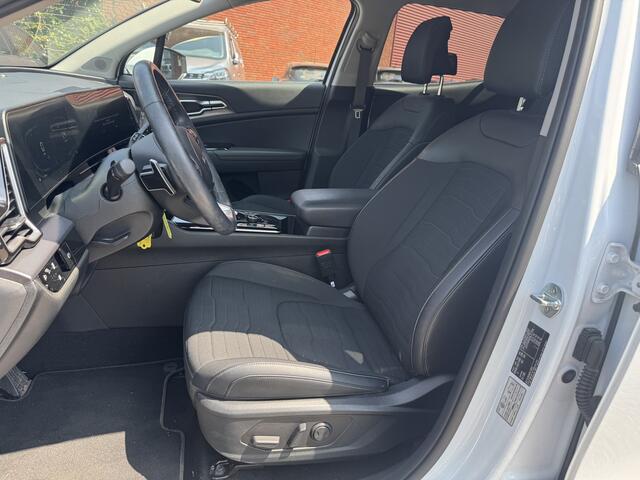 KIA SPORTAGE 1.6 T-GDi Hybrid DynamicLine AWD // ELEK. STOELEN // STOEL+STUURVERWARMING // NAVI+CARPLAY //