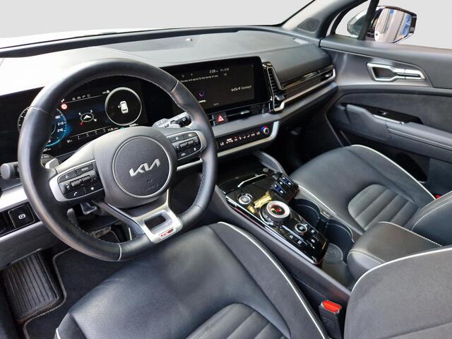KIA SPORTAGE 1.6 T-GDi MHEV GT-Line | Pano | Stoelventilatie | Trekhaak | PDC | Navi | Camera |