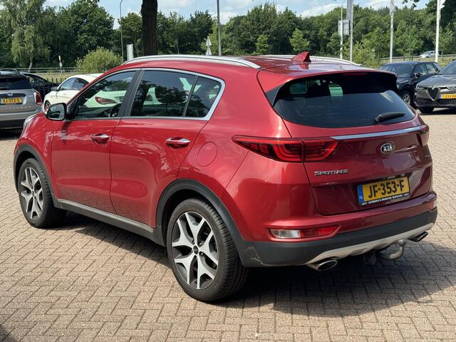 KIA SPORTAGE 1.6 T-GDI GT-Line First Edition / Trekhaak / Leder / Camera / 19'' / Getint glas / Navigatie / DAB / Cruise Control