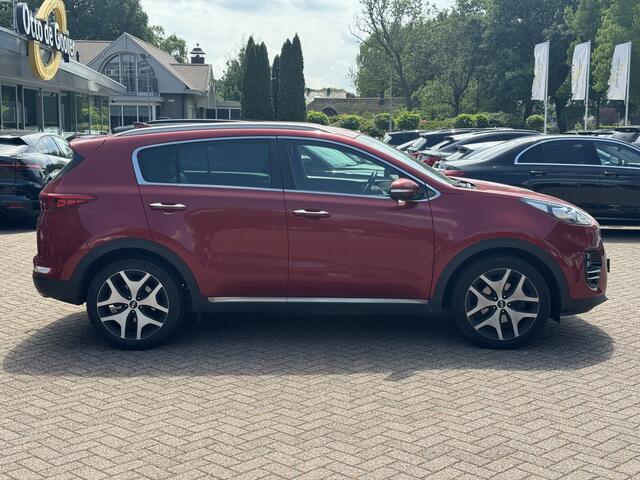 KIA SPORTAGE 1.6 T-GDI GT-Line First Edition / Trekhaak / Leder / Camera / 19'' / Getint glas / Navigatie / DAB / Cruise Control