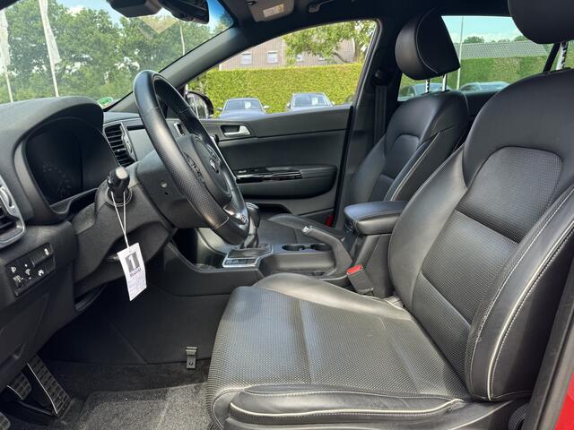 KIA SPORTAGE 1.6 T-GDI GT-Line First Edition / Trekhaak / Leder / Camera / 19'' / Getint glas / Navigatie / DAB / Cruise Control