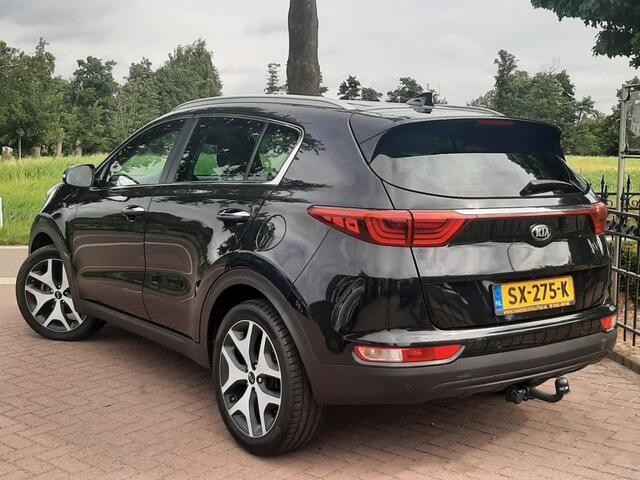 KIA SPORTAGE 1.6 132pk Airco Cruise-Control Navigatie Bluetooth Stoel- en Stuurverwarming
