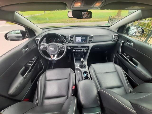 KIA SPORTAGE 1.6 132pk Airco Cruise-Control Navigatie Bluetooth Stoel- en Stuurverwarming