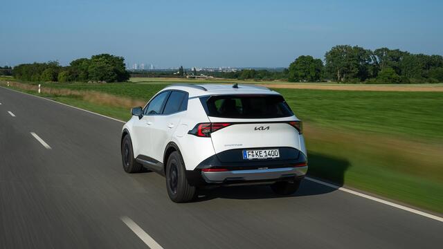 KIA SPORTAGE 1.6 T-GDi Hybrid DynamicLine