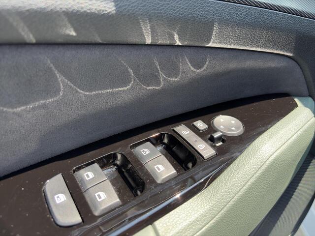 KIA SPORTAGE 1.6 T-GDi Hybrid Dark Edition | Elektr. Stoelen | Adapt. Cruise | Stoel- en Stuurverwarming | Navi |