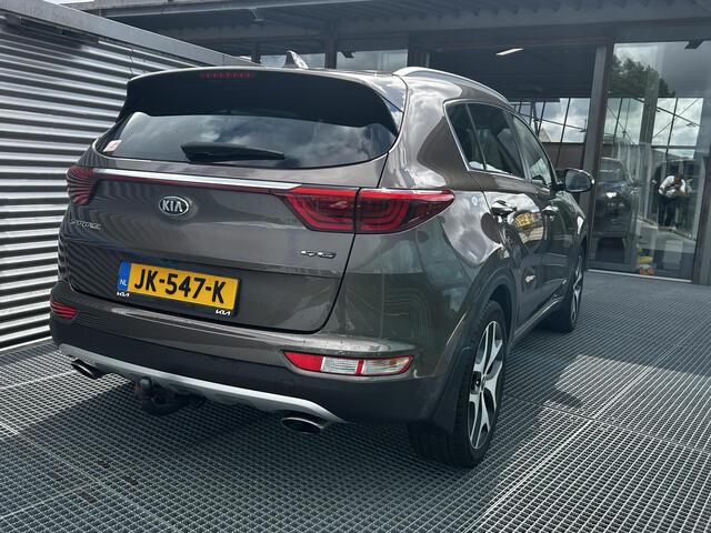 KIA SPORTAGE 1.6 T-GDI 4WD GT-Line First Edition 1e eigenaar Automaat, Lederen bekleding, cruise control, Climate Control verwarmde voorstoelen, Extra getint glas, Trekhaak, Keyless 19 inch velgen. volledig Kia dealer onderhouden