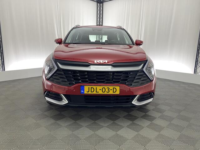 KIA SPORTAGE 1.6 T-GDi PHEV AWD DynamicLine | Apple carplay | Cruise adaptief | Camera | 265 Pk |