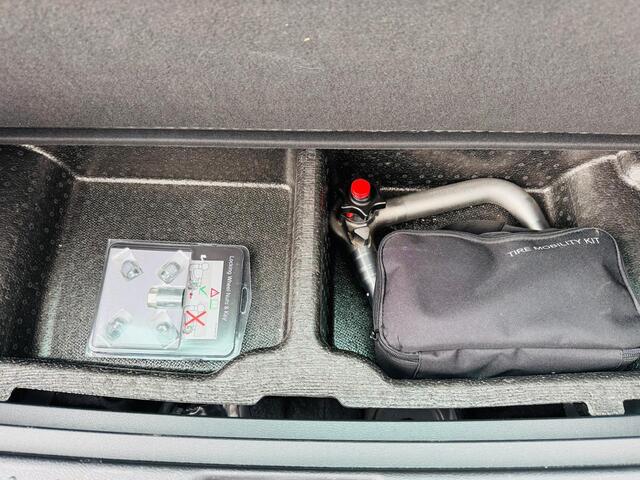 KIA SPORTAGE 1.6 T-GDi Hybrid GT-PlusLine
