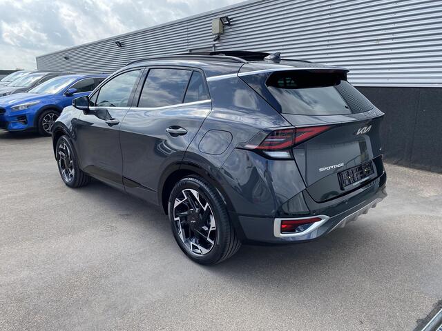 KIA SPORTAGE 1.6 T-GDi Plug-in Hybrid AWD GT-Line NIEUW GEREGISTREERD VOORDEEL! Elektrisch schuif-/kanteldak, Stoel- & Stuurwiel verwarmd, Dodehoekdetectie,