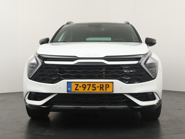 KIA SPORTAGE 1.6 T-GDi Hybrid GT-Line Apple Carplay/Android Auto - Cruise Control - Dodehoekdetectie - Navigatie - Panoram Dak - Stuur/Stoel Verwarming Fabrieksgarantie tot 06-2031