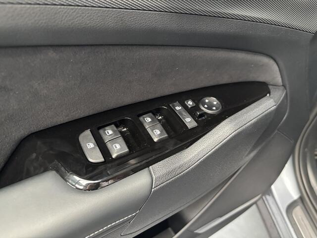 KIA SPORTAGE 1.6 T-GDi Plug-in Hybrid AWD GT-Line