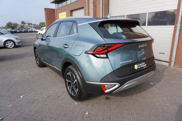 KIA SPORTAGE 1.6 T-GDi HYBRID DYNAMICLINE DEALER ONDERHOUDEN OKT 2023 CAMERA NAVIGATIE ANDROID/APPLECARPLAY FULL LED ADAPTIEVE CRUISE CLIMA PDC V+A BLUETOOTH 4X ELECTR.RAMEN/SPIEGELS