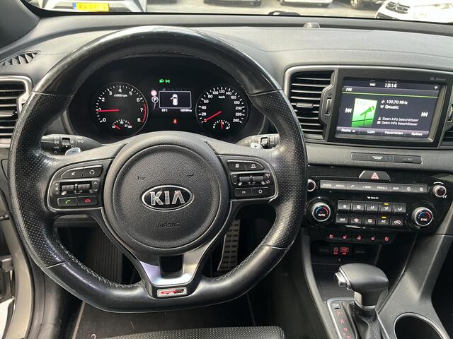 KIA SPORTAGE 1.6 T-GDI 4WD GT-Line PlusLine met Trekhaak, Achteruitrij Camera, Stoelverwarming en Ventilatie, CruiseControl, Elektrisch Verstelbare Stoel, Schuif en Kanteldak