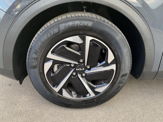 KIA SPORTAGE 1.6 T-GDi MHEV DynamicLine Nieuw geleverd en onderhouden incl: Afn Trekhaak, AppleCarPlay/Android Auto, LM velgen, Cruise control, Climate control, Parkeerhulpcamera en v+a sensoren