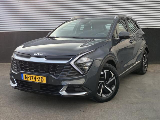 KIA SPORTAGE 1.6 T-GDi MHEV DynamicLine Nieuw geleverd en onderhouden incl: Afn Trekhaak, AppleCarPlay/Android Auto, LM velgen, Cruise control, Climate control, Parkeerhulpcamera en v+a sensoren