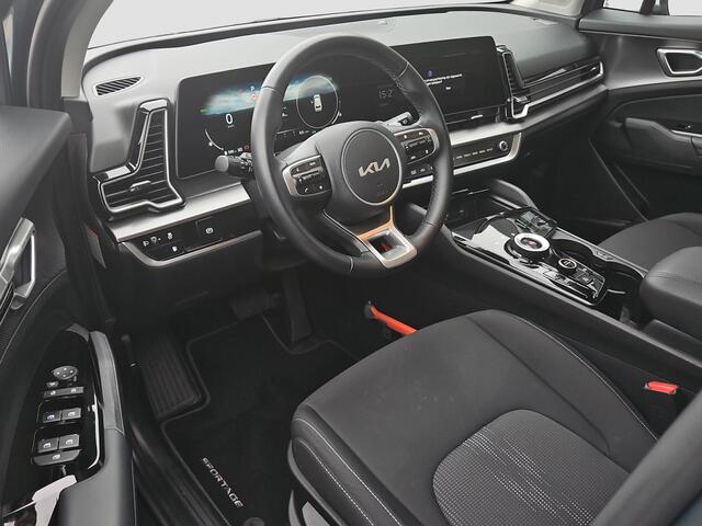 KIA SPORTAGE 1.6 T-GDi Plug-in Hybrid AWD DynamicLine | Navi | Carplay/Android Auto | Adapt. Cruise | Mooie 19-inch LMV | Sensoren Voor- En Achter |