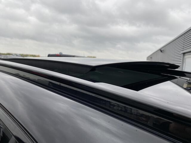 KIA SPORTAGE 1.6 T-GDi Plug-in Hybrid AWD GT-Line NIEUW GEREGISTREERD VOORDEEL! Elektrisch schuif-/kanteldak, Stoel- & Stuurwiel verwarmd, Dodehoekdetectie,