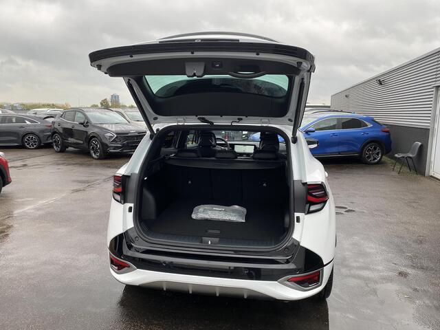 KIA SPORTAGE 1.6 T-GDi Plug-in Hybrid AWD GT-Line NIEUW GEREGISTREERD VOORDEEL! Elektrisch schuif-/kanteldak, Stoel- & Stuurwiel verwarmd, Dodehoekdetectie,