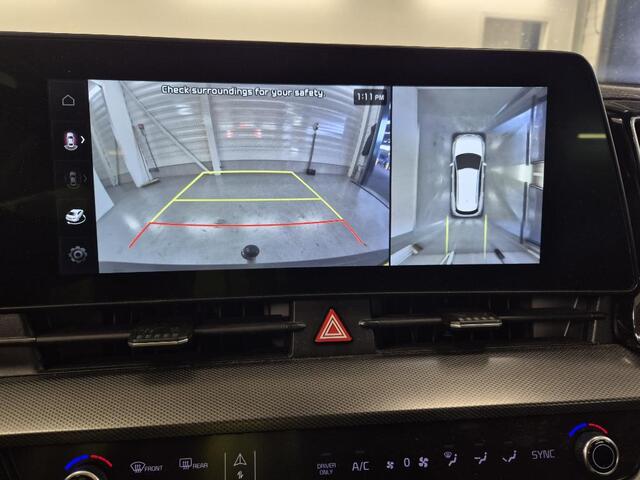 KIA SPORTAGE 1.6 T-GDi Hybrid AWD DynamicLine AWD | 360 GRADEN CAMERA | ELEKTRISCH VERSTELBARE STOELEN | STOELVERWARMING | STUURVERWARMING | TREAKHAAK | NAVIGATIE | ALCANTARA INTERIEUR | LED | DODEHOEK DETECTIE | | APPLE CARPLAY / ANDROID AUTO | ADAPTIEVE CRUISECONTR