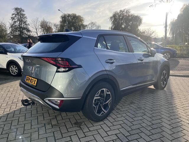 KIA SPORTAGE 1.6 T-GDi MHEV ComfortLine | Trekhaak | Achteruitrijcamera | Climate Control | 1e Eigenaar | LMV