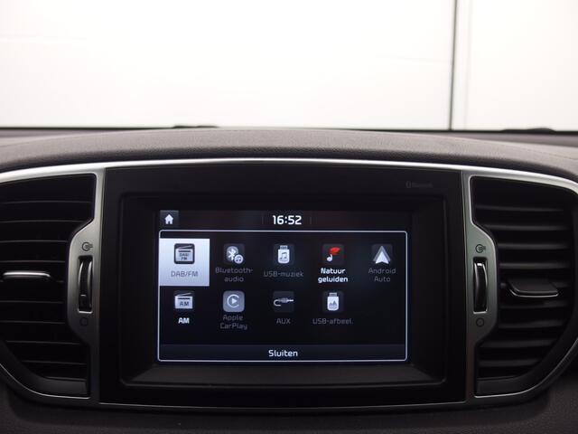 KIA SPORTAGE 1.6 GDI DynamicLine TREKHAAK / LEDER / STOELVERW / CARPLAY / CAMERA / NAVI / CLIMA / PDC / NL-AUTO