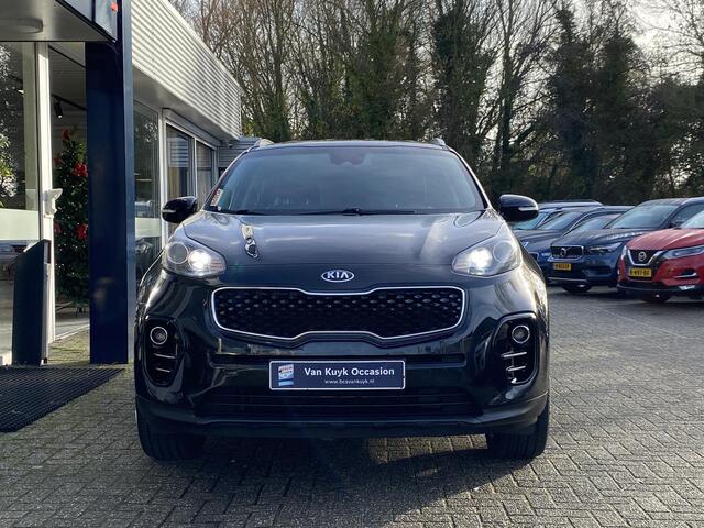 KIA SPORTAGE 1.6 GDI Design Edition / NL-Auto / Volledig Dealer Onderhouden / JBL-Audio / Keyless / Vol-Leder / DAB / Apple-Carplay&Android-Auto / Navi / Camera / Stuur+Stoelverwarming / Achterbank Verwarming / Elektrisch Verstelbare Voorstoelen / Cruise-Control / Cli