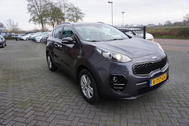KIA SPORTAGE 1.6 GDI DYNAMICLINE NOV 2016 NIEUW MODEL CAMERA STOELVERWARMING V+A NAVIGATIE ECC AIRCO CRUISECONTROL PARKEERSENSOREN 17INCH BLUETOOTH 4X ELECTR.RAMEN/SPIEGELS