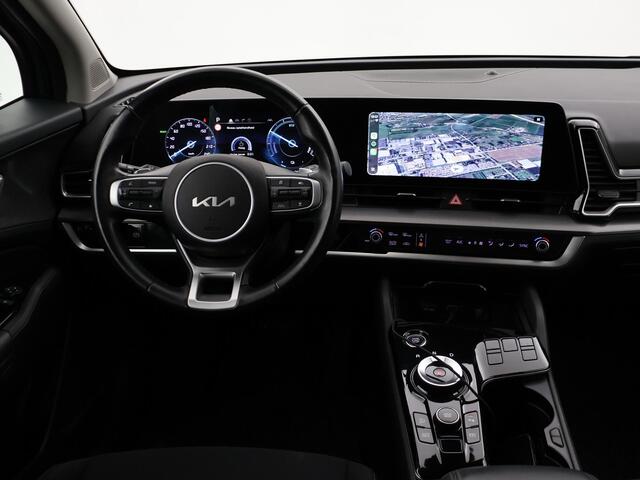 KIA SPORTAGE 1.6 T-GDi HYBRID 230 PK AUT. + ADAPTIVE CRUISE | CAMERA | BREEDBEELD CARPLAY / ANDROID AUTO