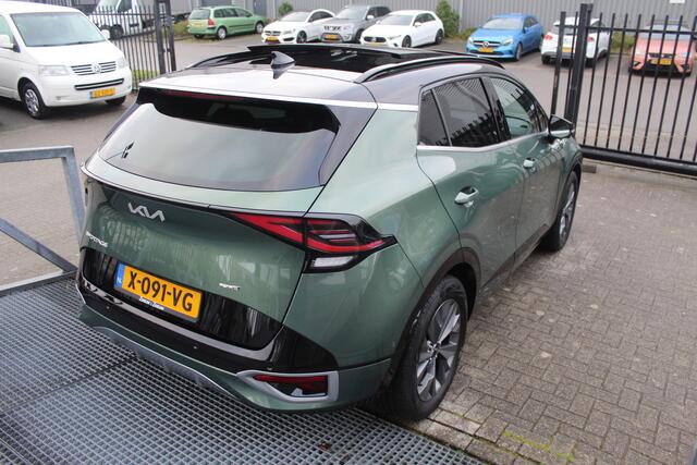 KIA SPORTAGE 1.6 T-GDi Hybrid GT-PlusLine 10 jaar garantie/Orig. NL/Dealeronderhouden/Panoramadak/Harman Kardon/360 Camera/Stoelventilatie/Best. stoel met geheugen/Adaptive cruise control/Keyless/Apple carplay/Stoel en stuurverwarming/Navigatie/Draadloos laden/Lane a