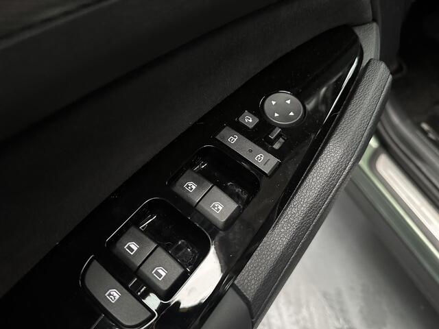 KIA SPORTAGE 1.6 T-GDi Plug-in Hybrid AWD GT-Line