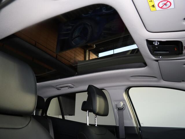 KIA SPORTAGE 1.6 T-GDi MHEV DynamicPlusLine | Panoramadak | Full LED matrix | Privacy glass | Stuurwielverwarming | Dodehoekassistentie | Stoelverwarming voor en achter |