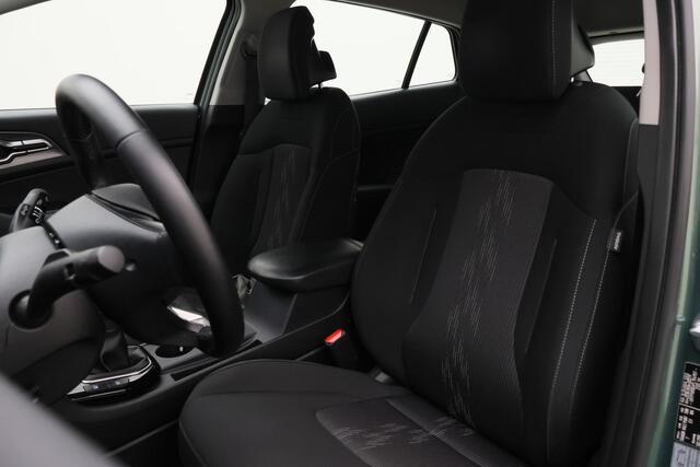 KIA SPORTAGE 1.6 T-GDi MHEV DynamicLine Virtual Cockpit, Camera, Apple Carplay, Side-Steps, LED, PDC