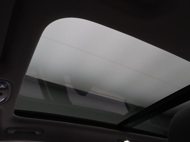 KIA SPORTAGE 1.6 T-GDI Black Edition 177pk JBL | Camera | Parkeersens. v+a | Stoelverw. | Panoramadak