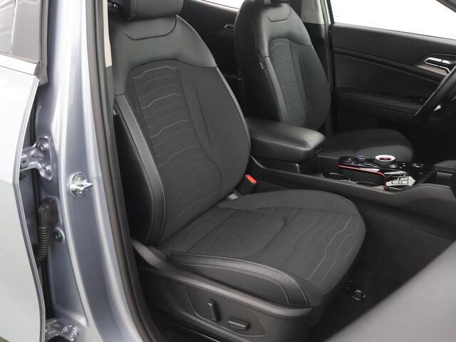 KIA SPORTAGE 1.6 T-GDi Plug-in Hybrid AWD DynamicPlusLine | Sidebars | Panoramadak | Matrix LED Koplampen | Stoel/Stuurverwarming | Keyless Go | Elektrisch verstelbare voorstoelen |