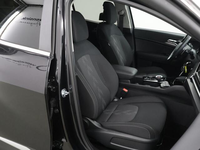 KIA SPORTAGE 1.6 T-GDi Plug-in Hybrid AWD DynamicLine | Navigatie | Climate Control | Parkeercamera | Cruise Control Adaptief |