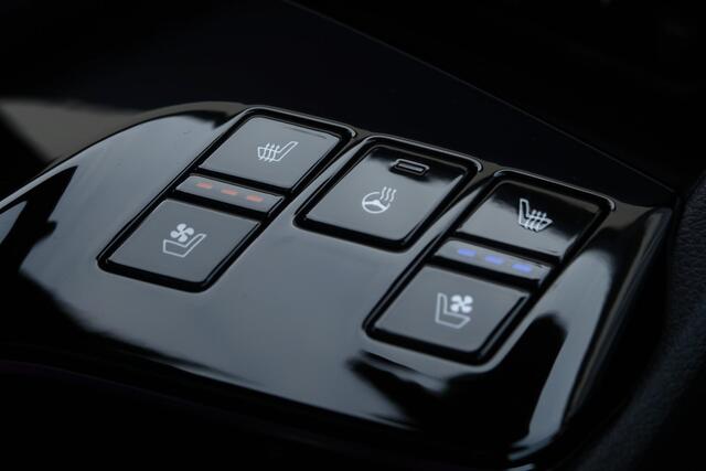 KIA SPORTAGE 1.6 T-GDi Plug-in Hybrid AWD GT-PlusLine AUT/ 360/ PANO/ ACC/ H&K/ VOL!