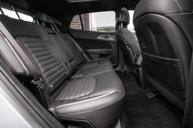 KIA SPORTAGE 1.6 T-GDi Plug-in Hybrid AWD GT-Line | Schuif-kanteldak | Leder