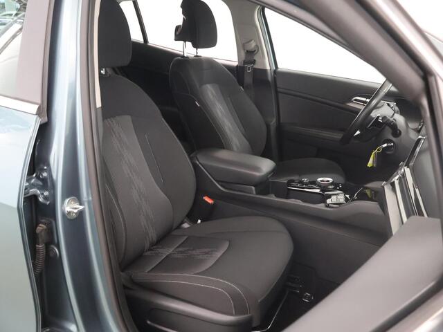 KIA SPORTAGE 1.6 T-GDi Hybrid DynamicLine | Trekhaak | Navigatie | Parkeercamera | Climate Control | Cruise Control Adaptief |