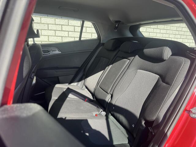 KIA SPORTAGE 1.6 T-GDi MHEV DynamicLine |Achteruitrijcamera | Trekhaak |