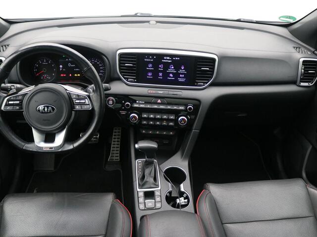 KIA SPORTAGE 1.6 T-GDI 4WD GT-Line Edition PlusLine / 100% Onderhouden / GT-Line / AWD / 360 Camera / Stoel en Stuurverwarming / Stoelverkoeling / Panoramadak / All Season banden / Adaptive Cruise Control / 1600Kg Trekgewicht /