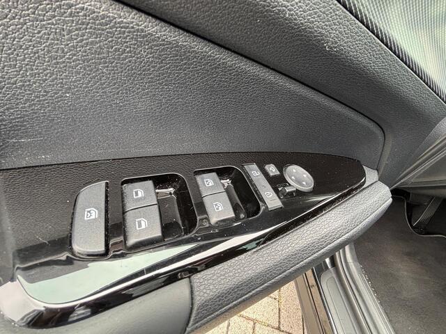 KIA SPORTAGE 1.6 T-GDi Hybrid DynamicLine Nav|Camera|Lmv|Trekhaak