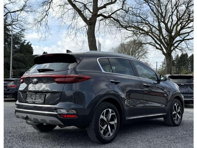 KIA SPORTAGE 1.6 T-GDI 177pk Aut Panoramadak Navi Leder Camera Keyless Stuur en StoelVerwaming Trekhaak JBL 19" Pdc