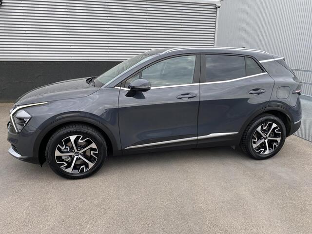 KIA SPORTAGE 1.6 T-GDi Hybrid DynamicLine Parkeersensoren, navigatie Appel CarPlay/Android Auto, achteruitrij camera, adaptieve cruise control