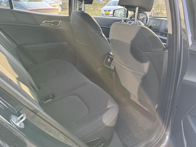 KIA SPORTAGE 1.6 T-GDi MHEV ComfortLine|Airco|LMV